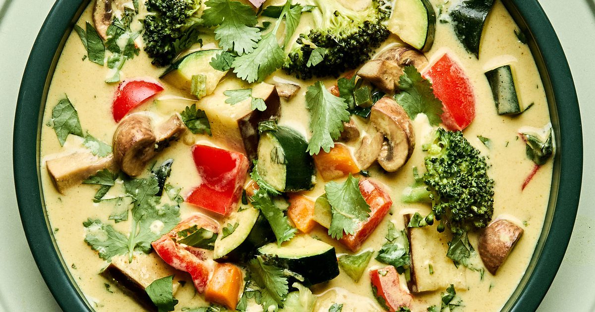 The Curry Powder Secret to Seriously Delicious Veggie Soup